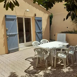 https://appartement-t1.fr-provencehotel.com