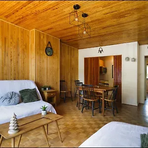 https://cosy-flat-with-wifi-balcony.fr-provencehotel.com